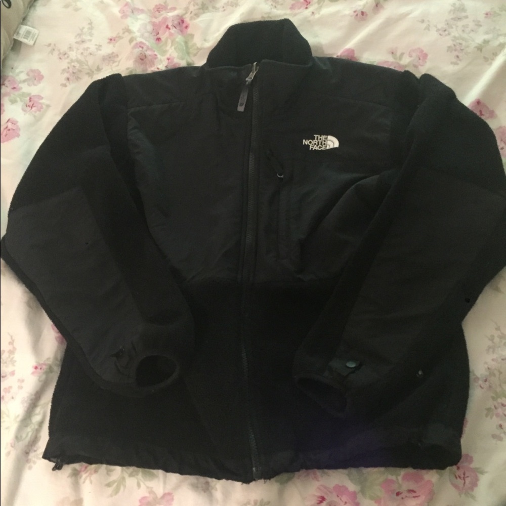 Black north face fleece zip up size small